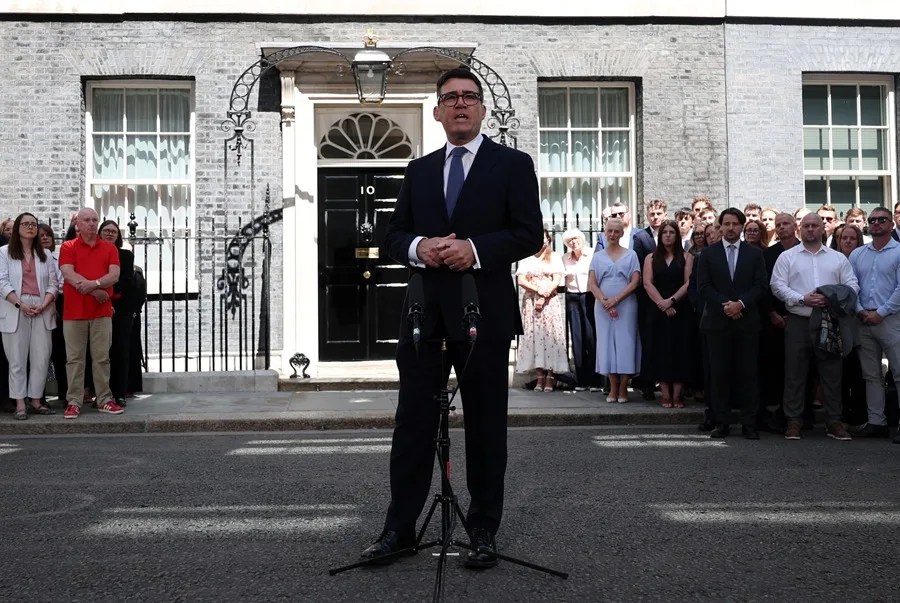 Burnham asume el gobierno británico