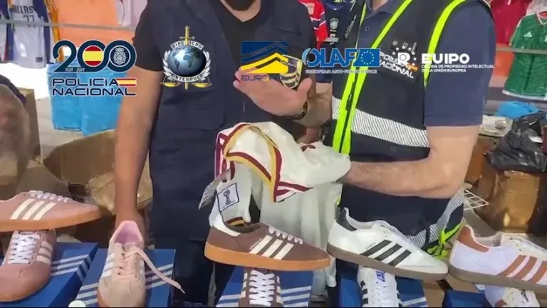 Camisetas falsificadas