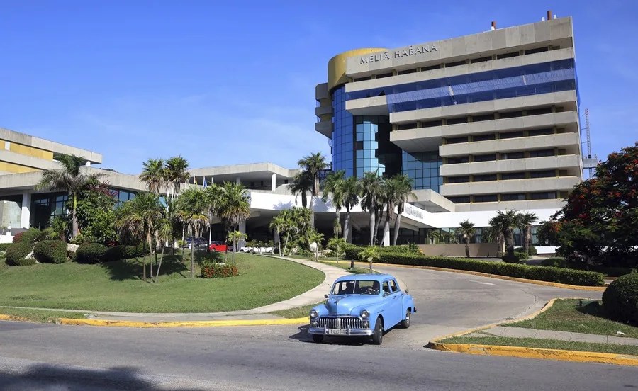 La marcha de las hoteleras internacionales plantea dudas sobre el sector turístico en Cuba
