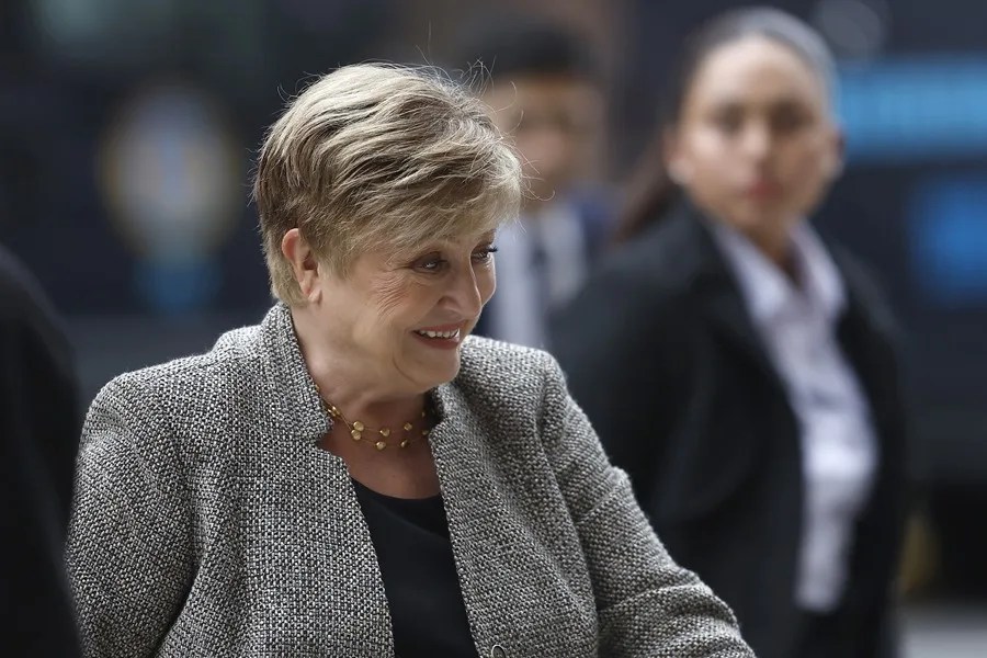 La directora del FMI celebra el "progreso" de Argentina y afirma que no precisa de ayuda adicional