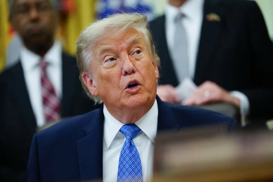 Trump defiende sus millonarias ganancias: "No hago nada relacionado con mis negocios"