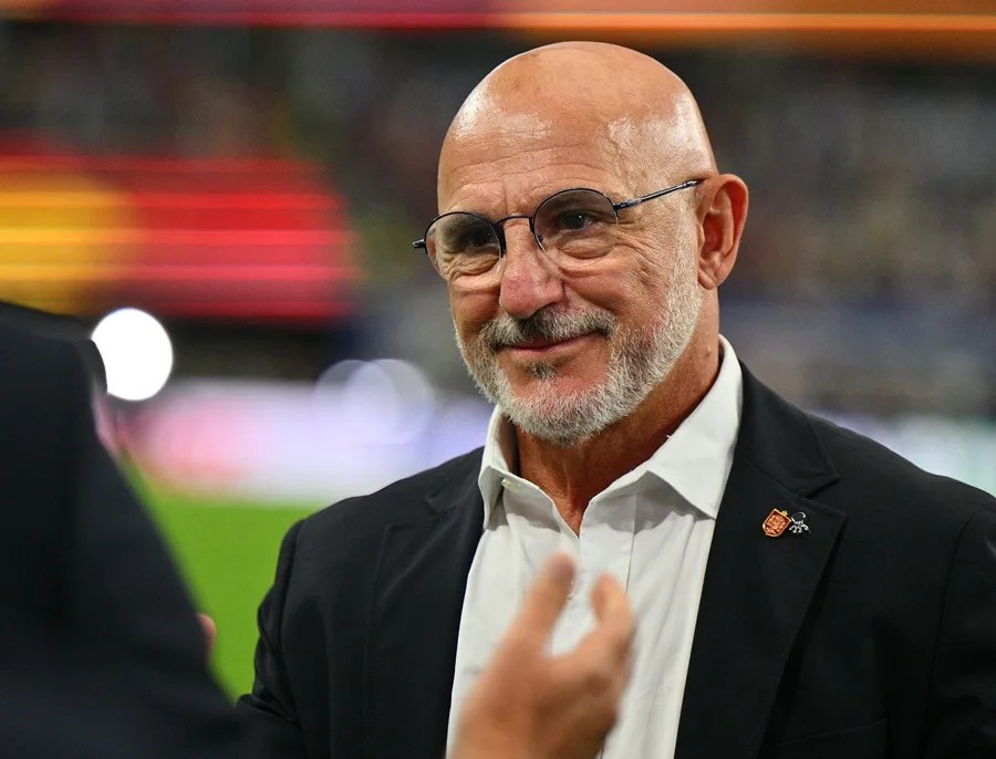A De la Fuente le gustaría que España jugara la final con Argentina por su amistad con Scaloni