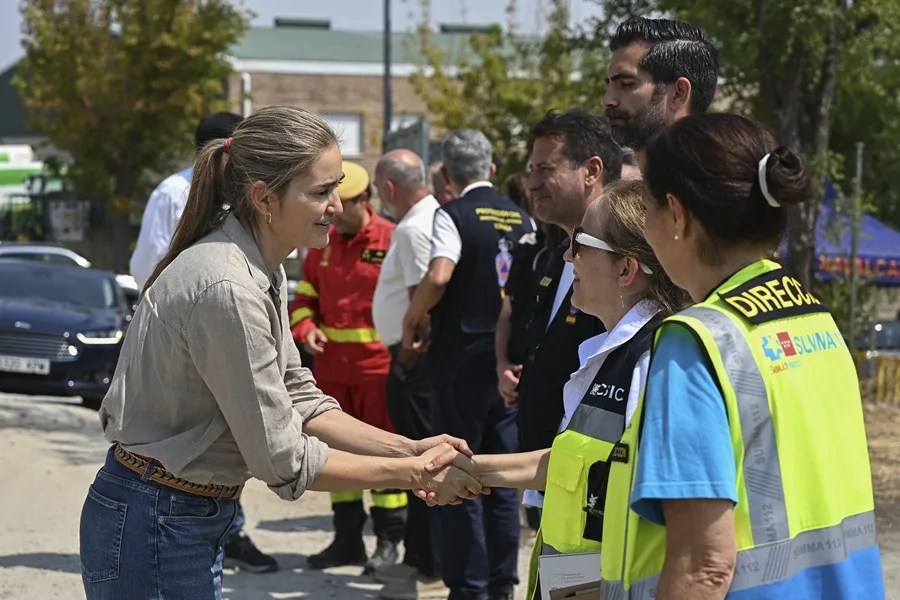 La vicepresidenta tercera y ministra de Transición Ecológica y Reto Demográfico Sara Aagesen, en el puesto de mando avanzado de Navalcarnero (Madrid).