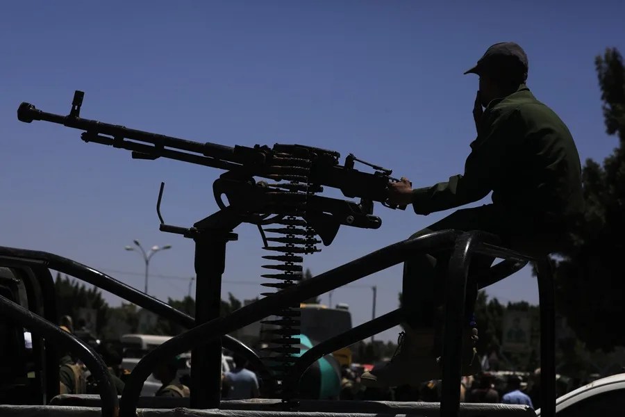 Múltiples ataques aéreos sacuden la ciudad yemení de Hudeida tras un ataque a un buque saudí