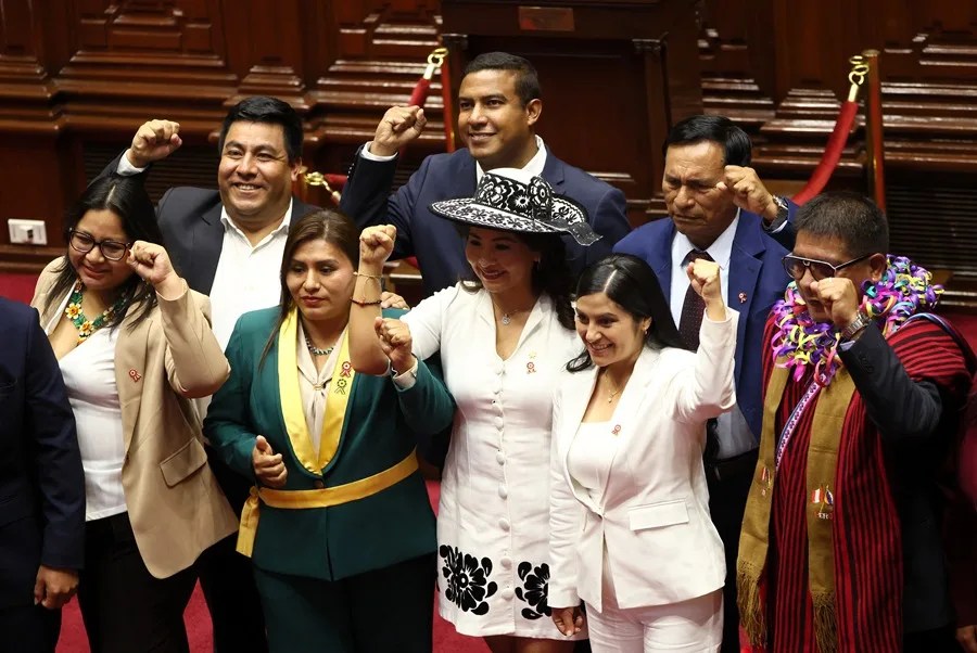 Perú vuelve a tener un Parlamento bicameral después de 34 años