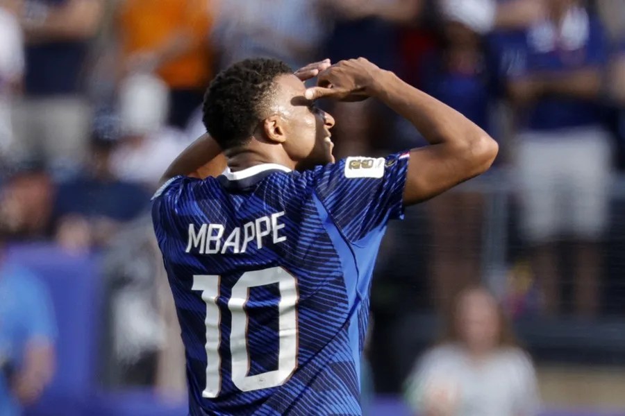 Mbappé, a uno del récord goleador de todas las copas de Messi y con 6 en este Mundial