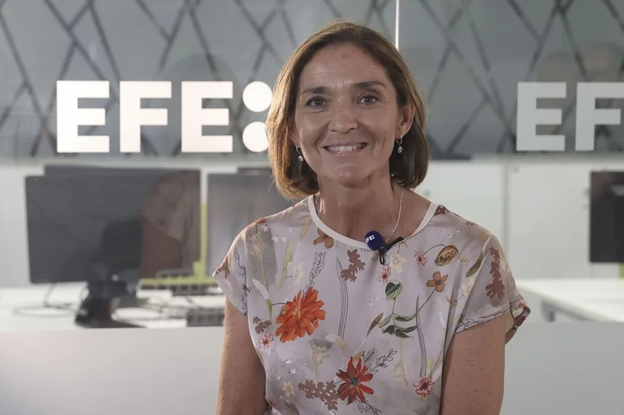 Entrevista a Reyes Maroto