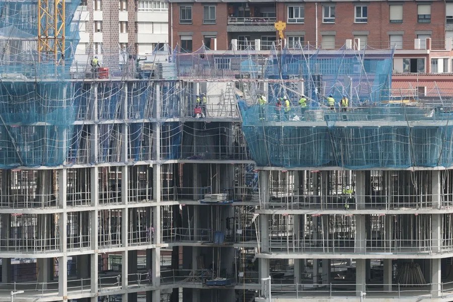 La riqueza inmobiliaria de los hogares rebasa los 7,7 billones de euros