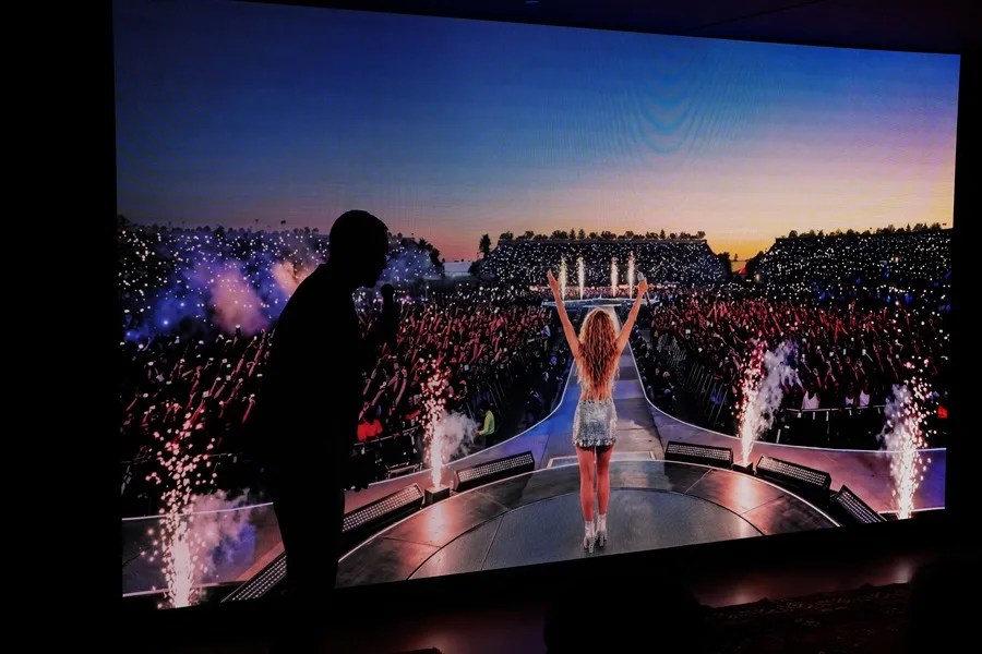 Vista de la rueda de prensa para informar de nuevos detalles de la residencia de once conciertos con los que Shakira concluirá en Madrid su gira mundial.