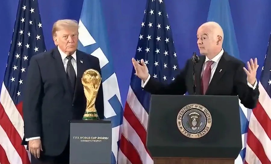 Trump sugiere que Estados Unidos debería organizar otro Mundial "sin México y Canadá"