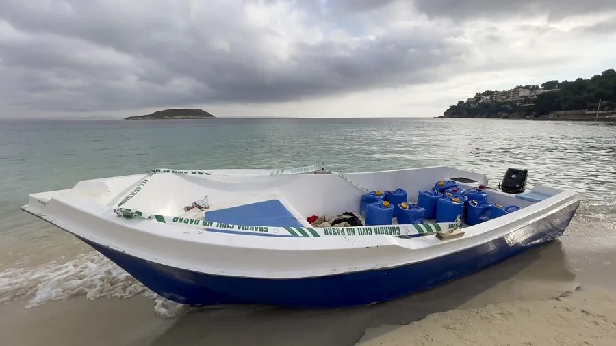 Una patera en Baleares