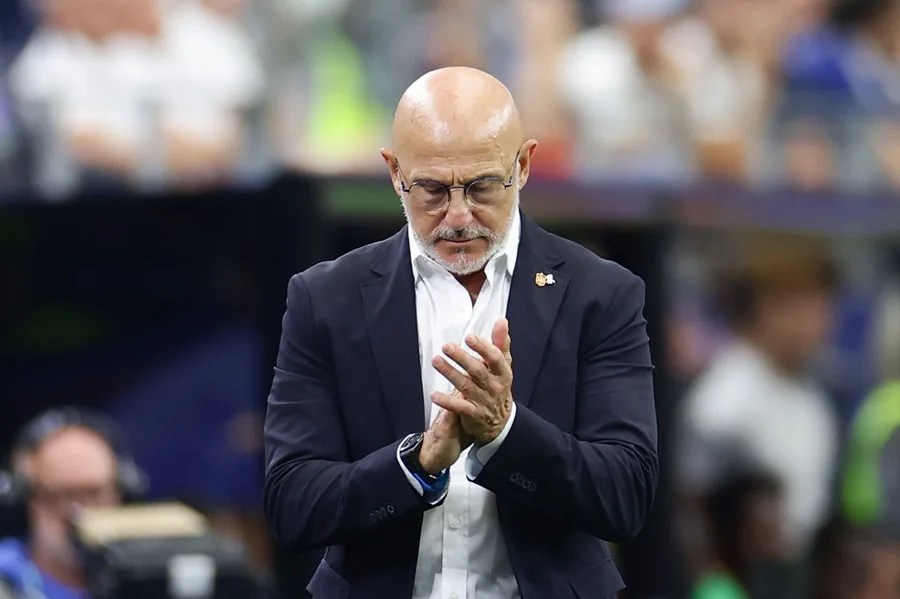 De la Fuente: "Lamine tiene que ser Lamine, Messi es inigualable"