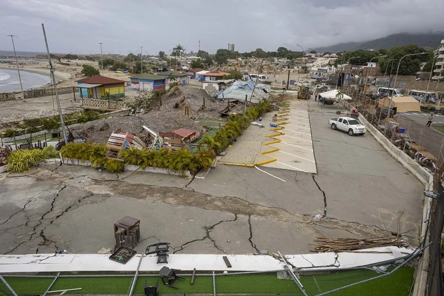 Venezuela mantendrá el proceso de reestructuración de su deuda externa pese a los terremotos
