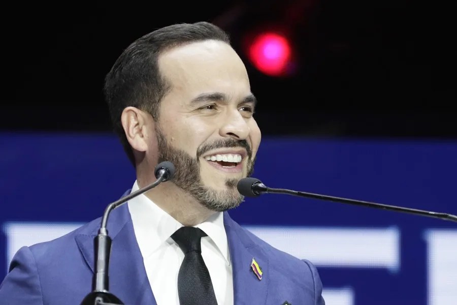 De la Espriella anuncia el desmonte de la política de "paz total" de Petro a partir del 7 de agosto