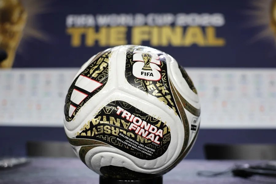 Fotografía que muestra el balón oficial del partido de la final del Mundial de la FIFA 2026.