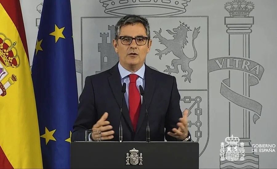 Captura del video de la comparecencia este jueves del ministro de Presidencia, Justicia y relaciones con las Cortes, Félix Bolaños.