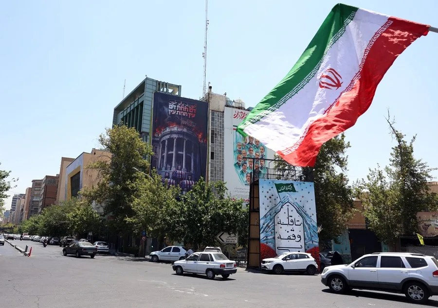 Irán lanza numerosos ataques sobre Catar, Baréin y Kuwait en respuesta a ofensiva de Estados Unidos