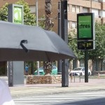 Vista de un termómetro que marca 43 grados en Murcia.
