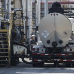 La refinería de World Oil Refinery en Los Ángeles, California