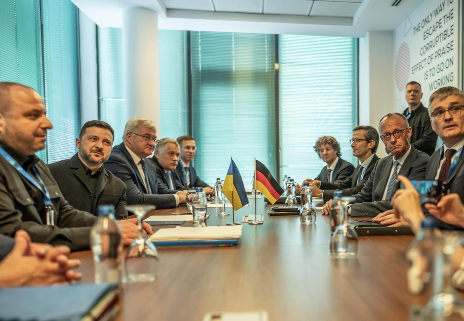 German Chancellor Friedrich Merz (2-R) and Ukrainian President Volodymyr Zelensky (2-L) attend a bilateral meeting on the sidelines of the 2026 NATO Heads of State and Government Summit in Ankara, Turkey, 07 July 2026. EFE-EPA/Michael Kappeler / POOL
