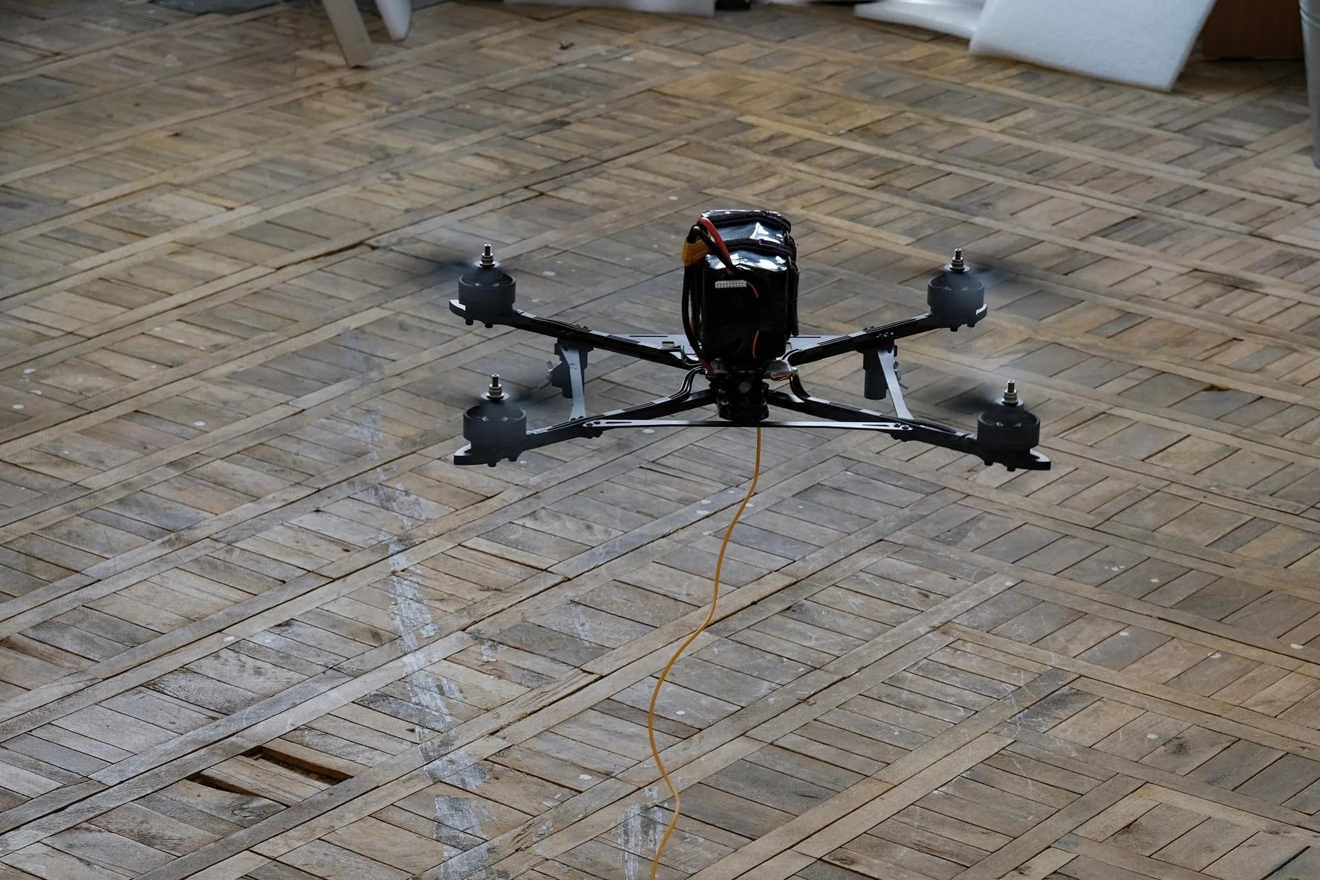 The flight test of a fiber-optic cable first-person view (FPV) drone, at the assembly line of Ukrainian company 3DTech, at an undisclosed location in the Kyiv Oblast, Ukraine, 26 March 2025. EFE/EPA/MARIA SENOVILLA