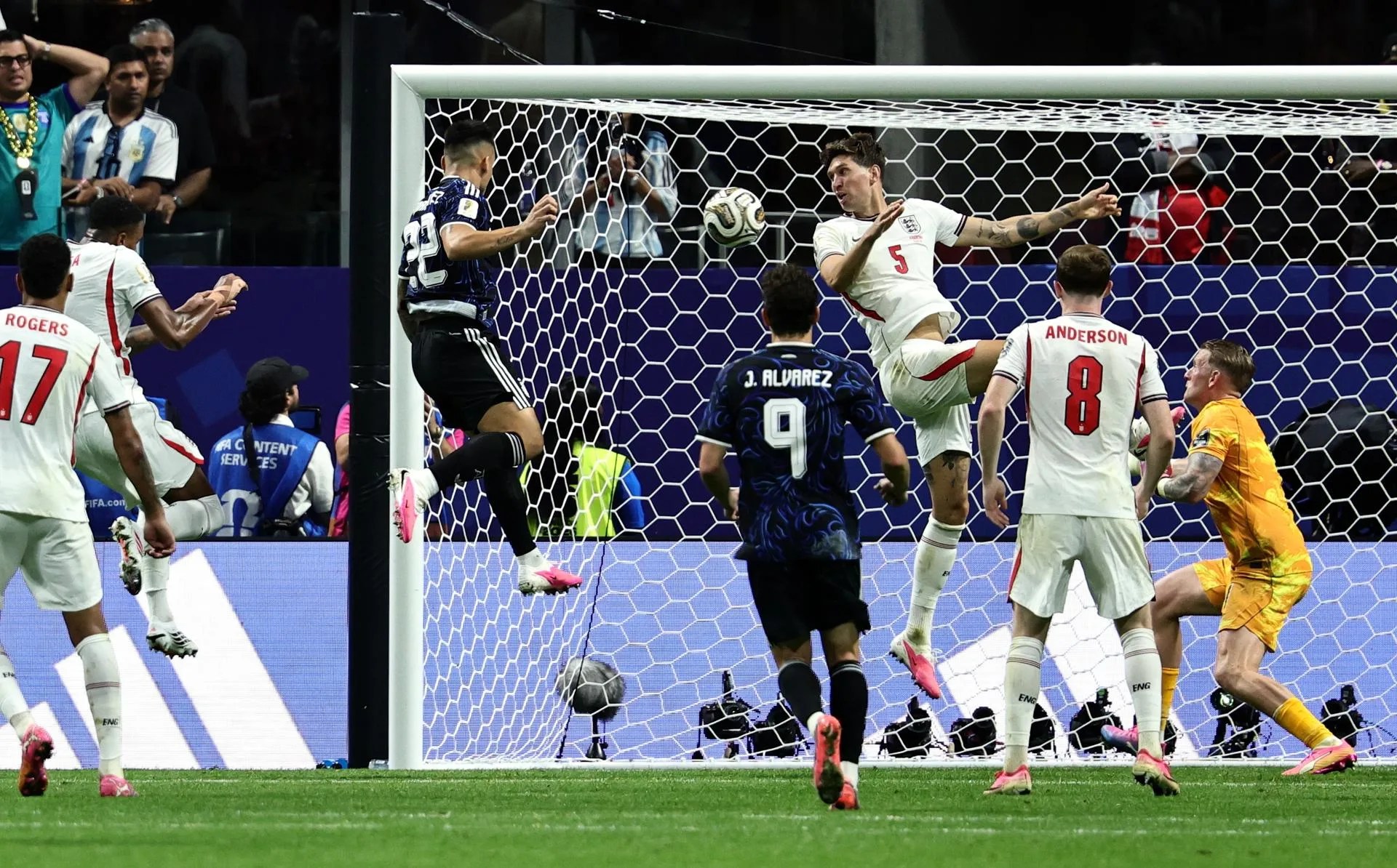 Lautaro Martinez of Argentina scores the 2-1 during the FIFA World Cup 2026 semifinals match England against Argentina, in Atlanta, USA, 15 July 2026. EFE/EPA/RONALD WITTEK
