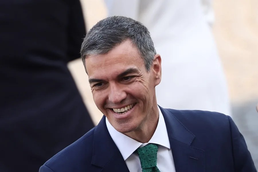 Pedro Sánchez y Andy Burnham comparten "muchos retos, valores y objetivos"