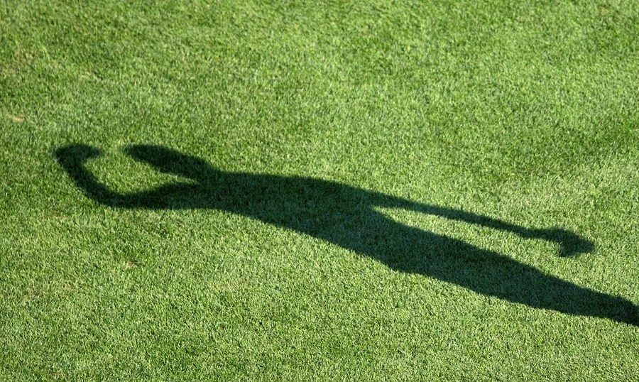 La pelota sucia que mató a Ray