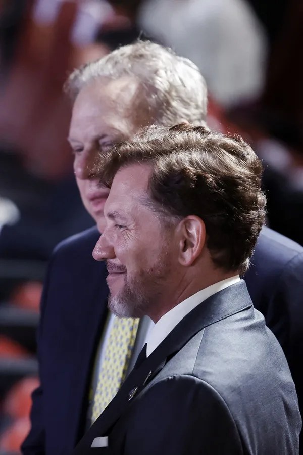 Presidente de Conmebol apoya a Infantino y dice que no se puede desconocer su trabajo