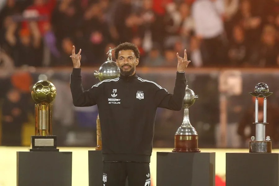 'Vozinha' tiene dos posibles fechas para debutar con Colo Colo