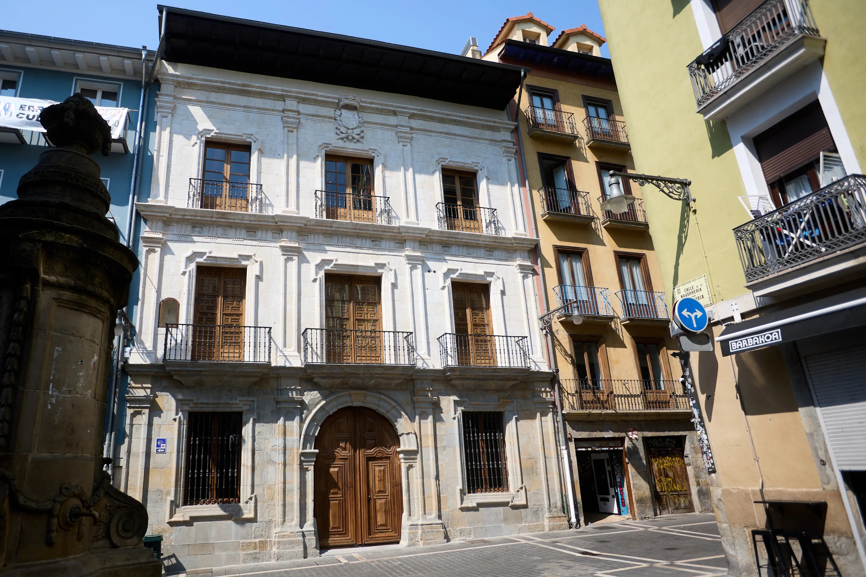 Fachada renovada del Palacio de Rozalejo. Imagen facilitada por el Gobierno de Navarra