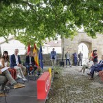 Imágenes de la presentación en Legarda de un proyecto para regenerar terreno afectado por incendios forestales