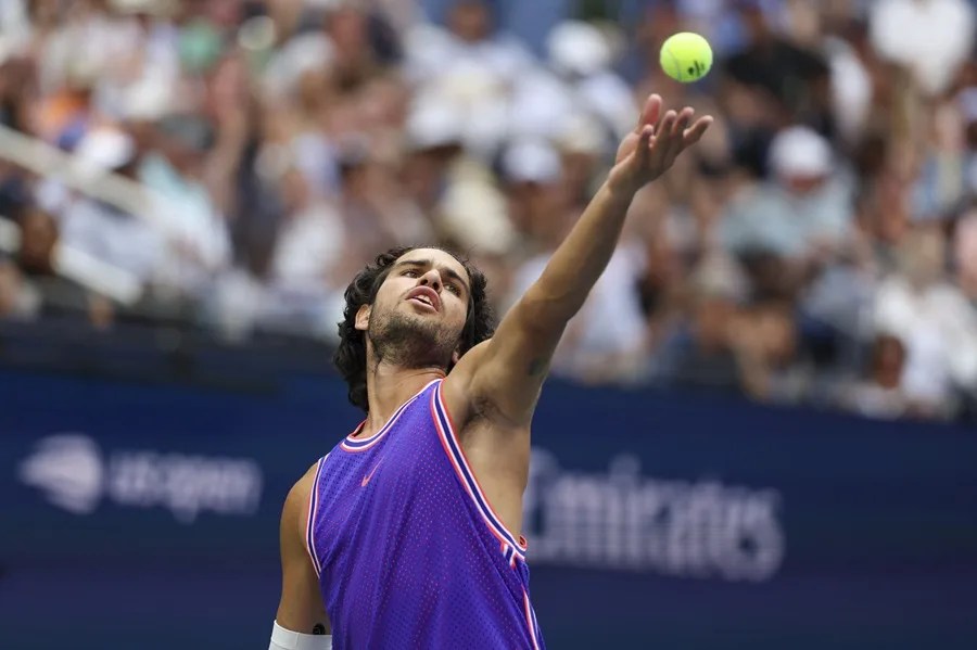 Carlos Alcaraz debutará contra Safiullin en el Abierto de EE.UU. y se cruzaría con Djokovic en semis