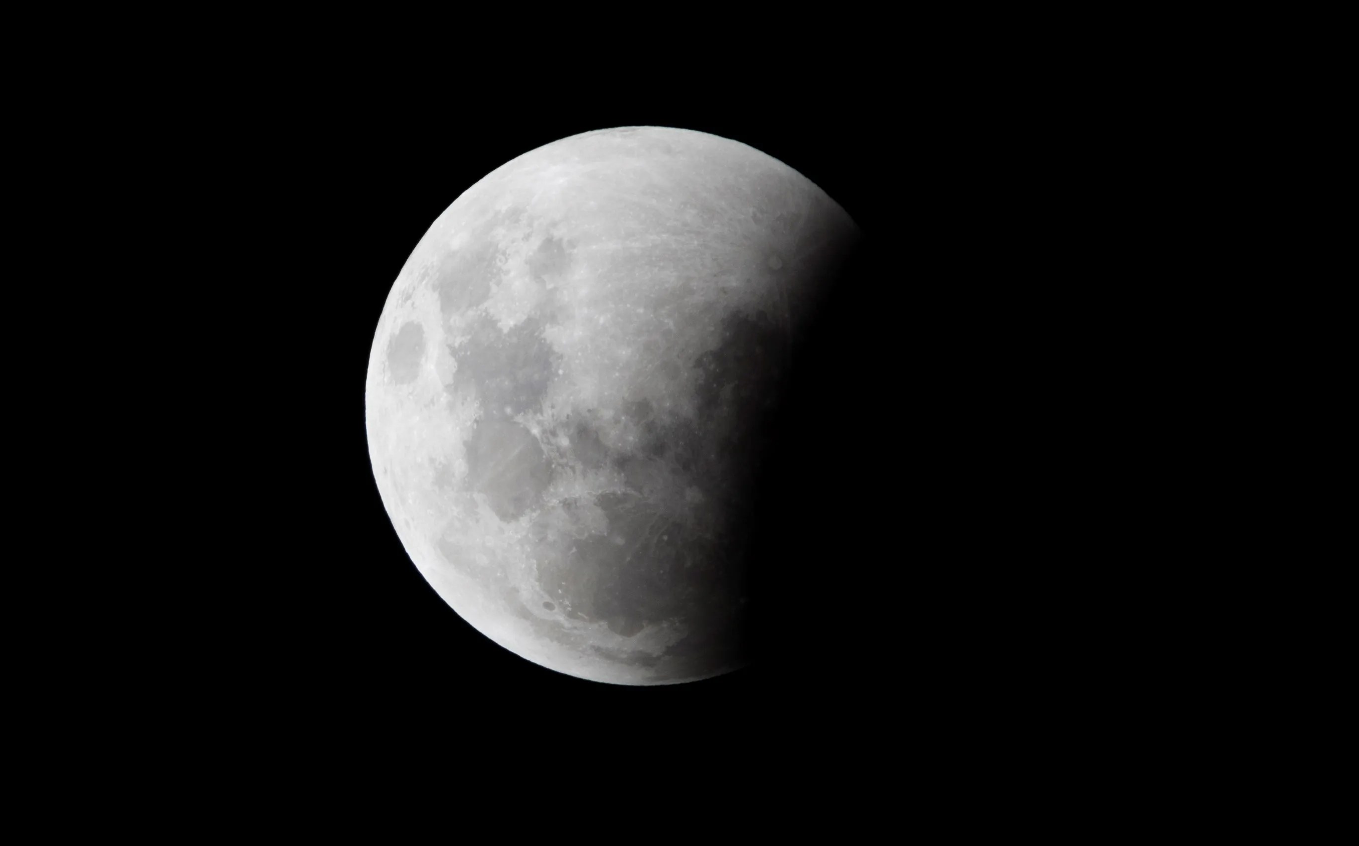 eclipse lunar