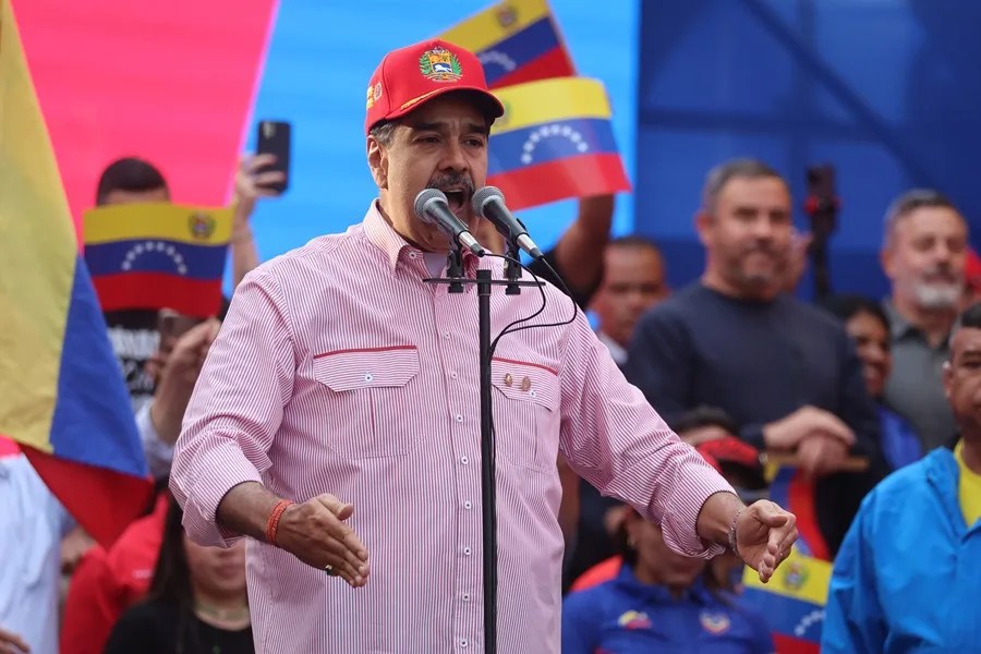 El expresidente Boric pide coherencia en la política y asegura que Maduro "se había robado las elecciones"