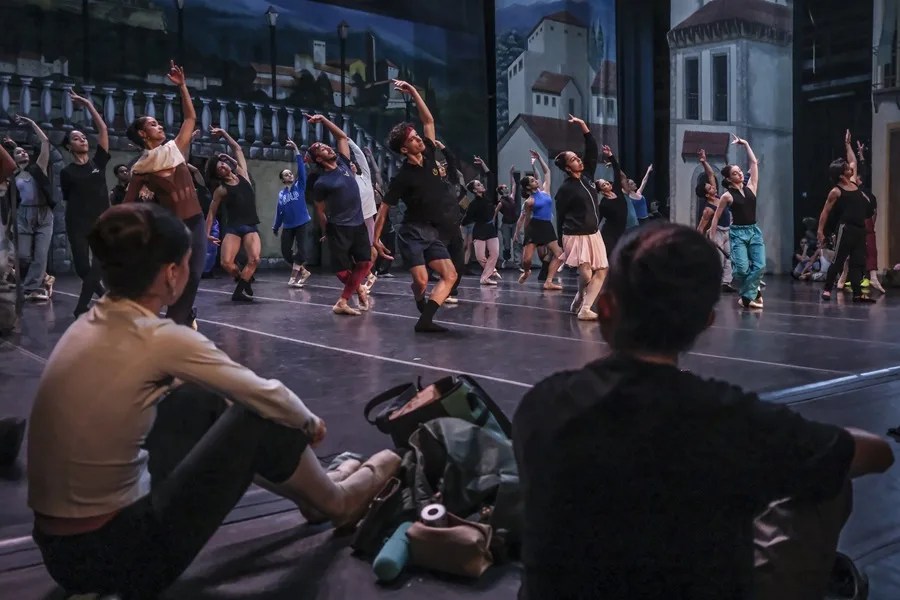 El bailarín brasileño que quiere ser profeta en su tierra como protagonista de 'Don Quijote'
