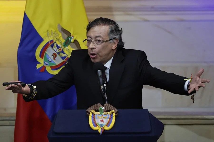 El estilo de Gustavo Petro: cuatro años de discursos sin guion
