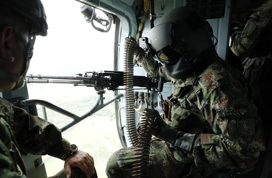 Al menos ocho miembros de las disidencias de las Farc mueren en un bombardeo militar en Colombia