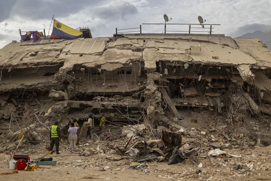 Venezuela supera las 6.000 muertes por los dos terremotos del 24 de junio