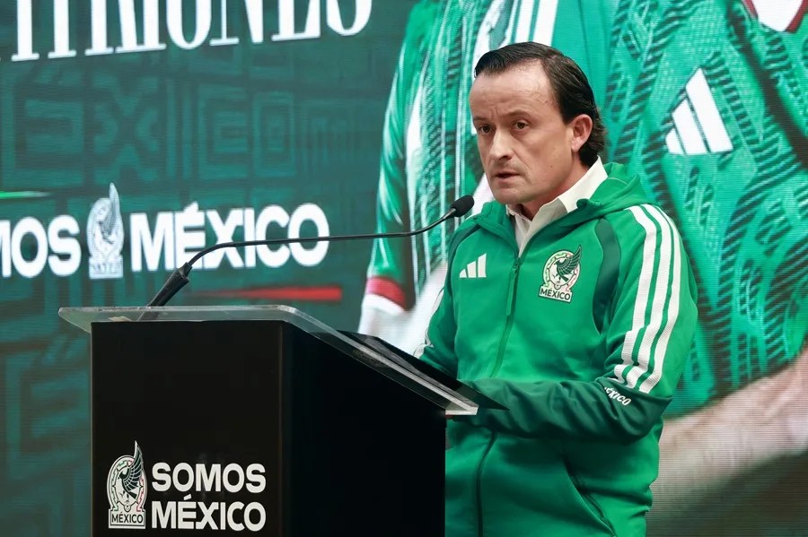 La Federación Mexicana de Fútbol anuncia su apoyo a Infantino