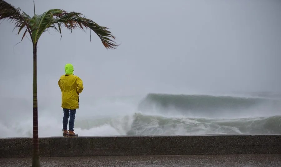 La tormenta tropical Lala se convierte en un huracán y avanza hacia Hawái