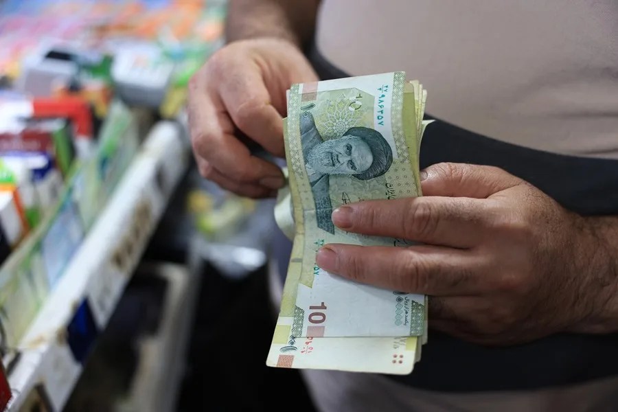EE.UU. lanza la operación 'Paria Económico' para bloquear las fuentes de ingresos de Irán
