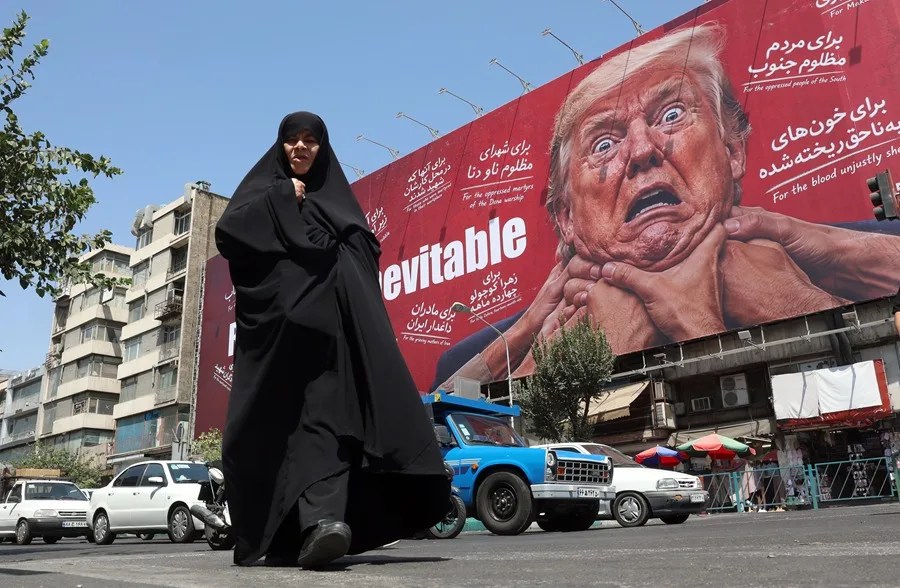 Trump anuncia una ofensiva económica "sin precedentes" para aislar a Irán