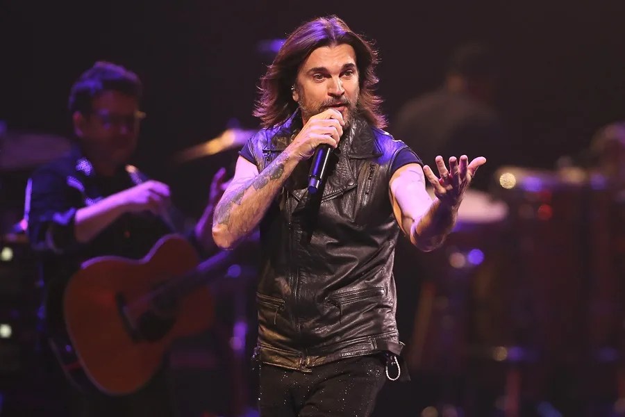 Juanes lanza una campaña para reparar las zonas afectadas por el terremoto junto a más artistas y atletas