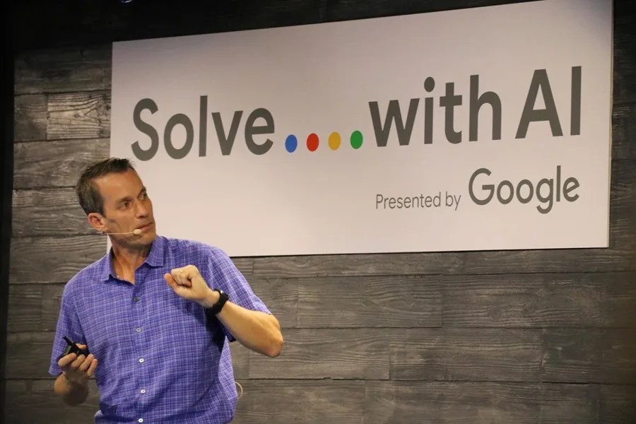 Google reorganiza a sus equipos de IA con cambios en DeepMind y la salida de Jeff Dean