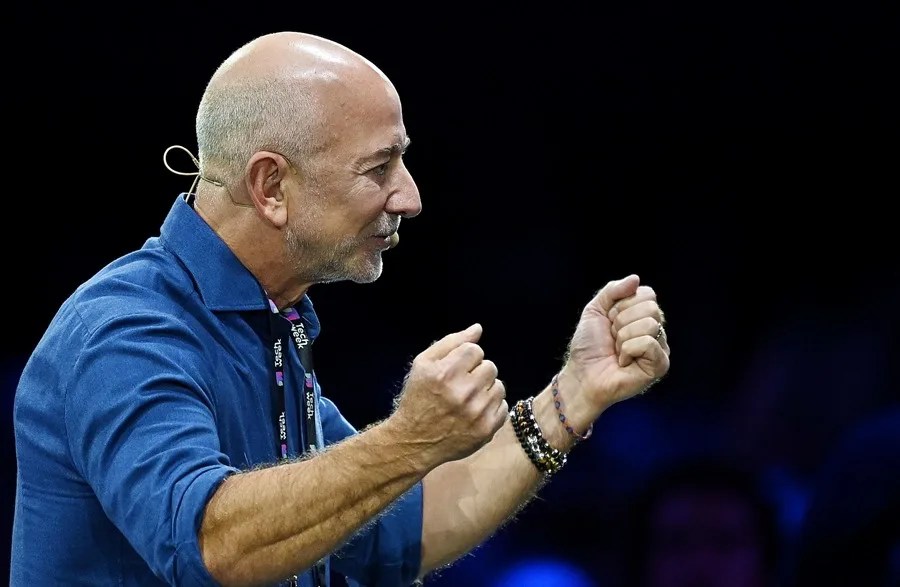 Jeff Bezos vende 15 millones de acciones de Amazon tras alcanzar su máximo valor
