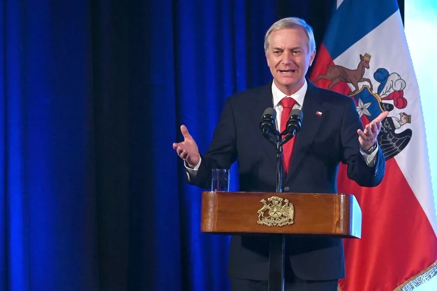 Kast niega que su reforma de seguridad sea "iliberal" y dice que "se puede modificar"