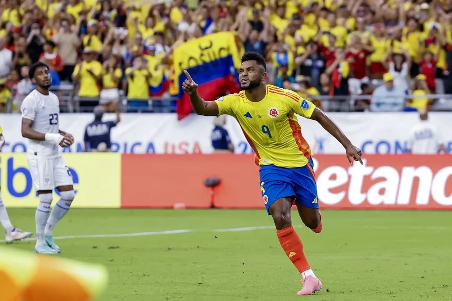 El colombiano Miguel Ángel Borja firma con el América de México