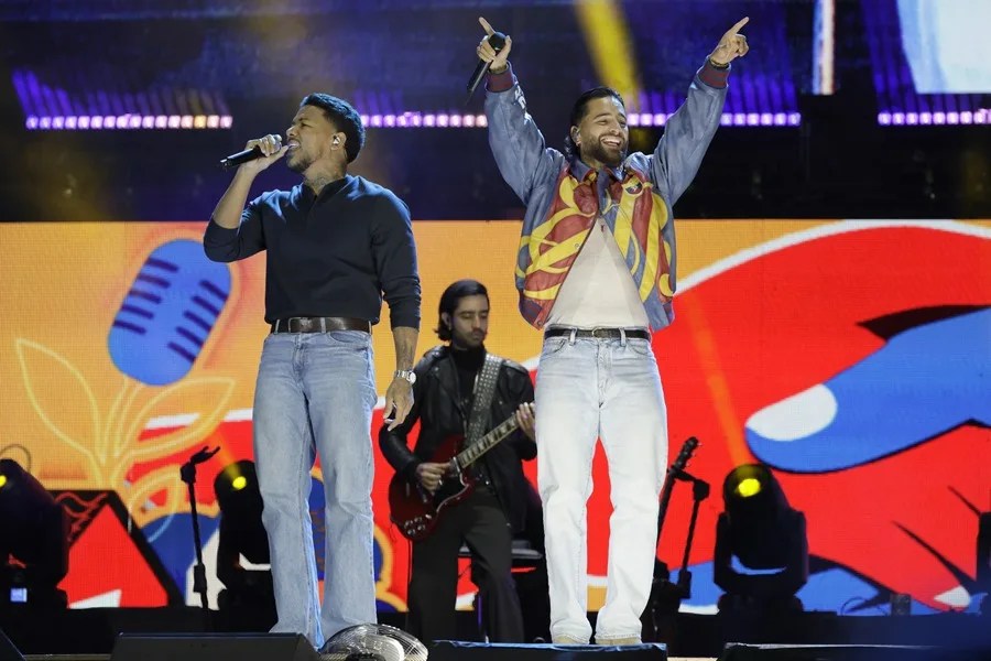 Karol G, Yatra, Maluma y Miguel Bosé unen ritmos en un concierto solidario tras el terremoto en Colombia