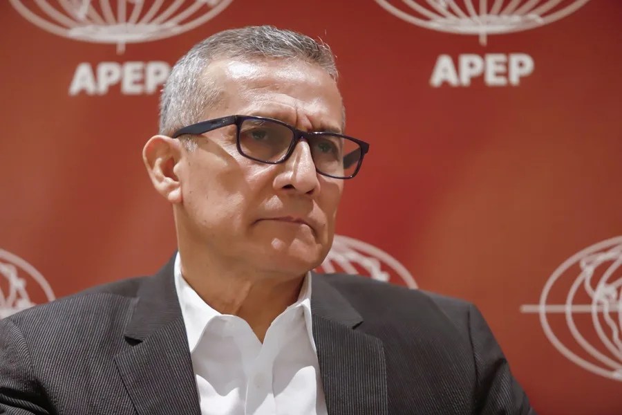 El expresidente Ollanta Humala dice que sale de la cárcel "más fuerte" y no descarta volver a la política en Perú